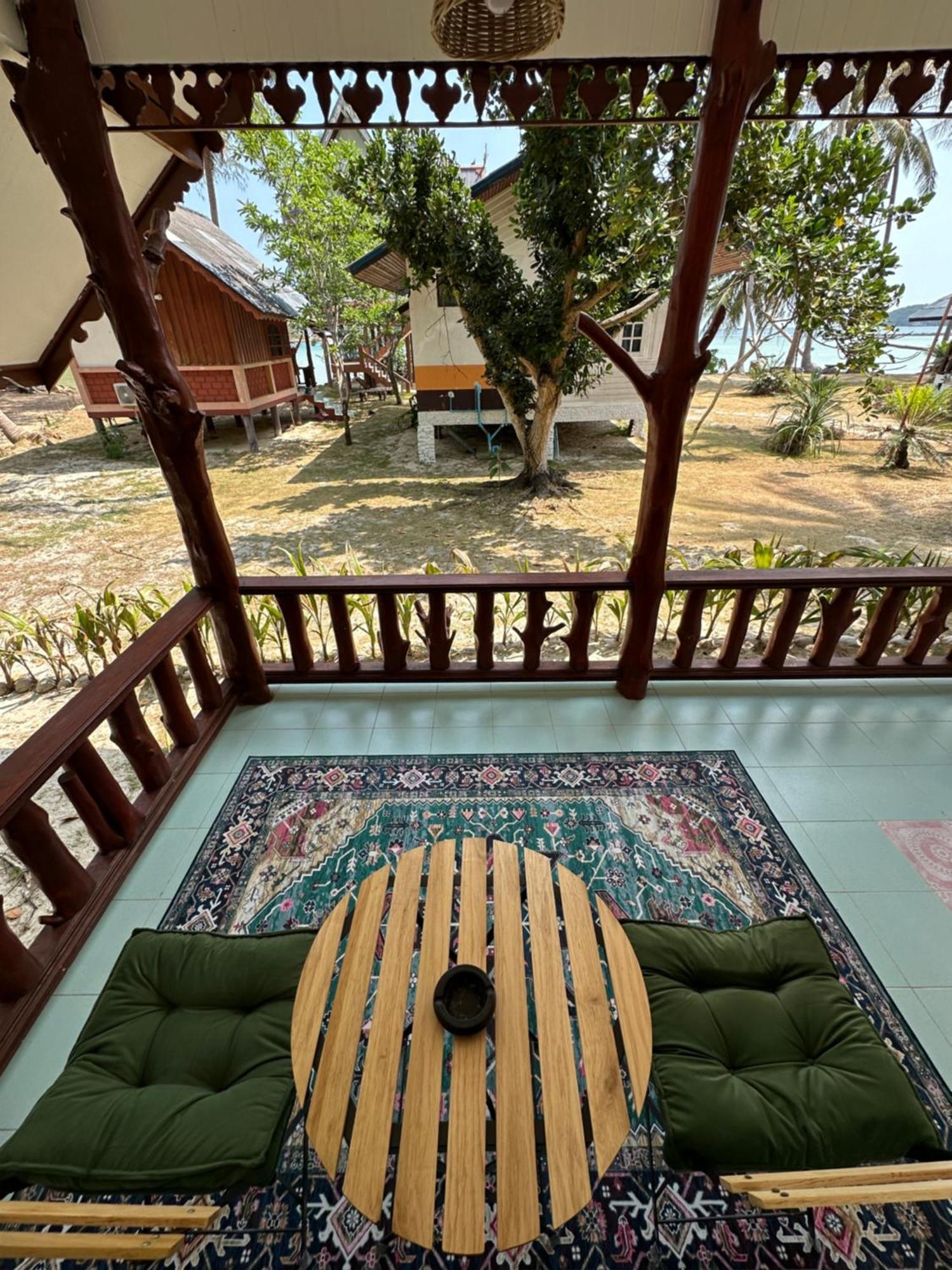 Cozy House In Chaloklum Ferienhaus *